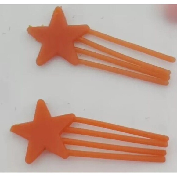4 Vintage 1980s Barbie Hair Clips Orange Star Red Bows Accessories Fashion Doll - Picture 5 of 6